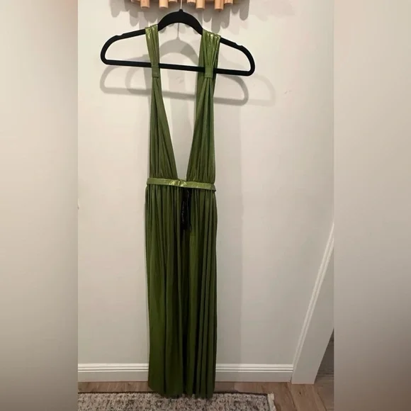 BRONX AND BANCO GODDESS GOWN IN LIME (L) - Picture 3 of 4